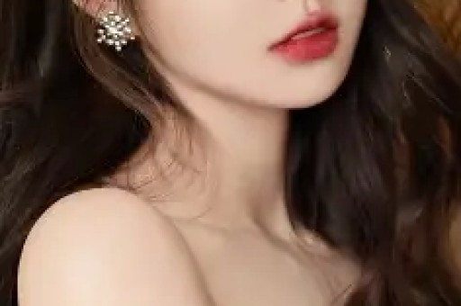 爆4条大瓜！湖南台女主持被曝背高仿、贾玲体重回弹、陈好疑怀四胎沈腾再遭百花冷遇
