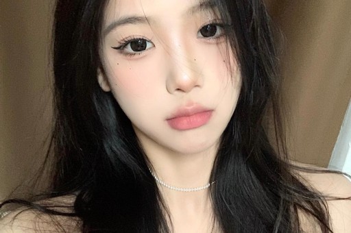 房主任的塌房一场人设露馅
